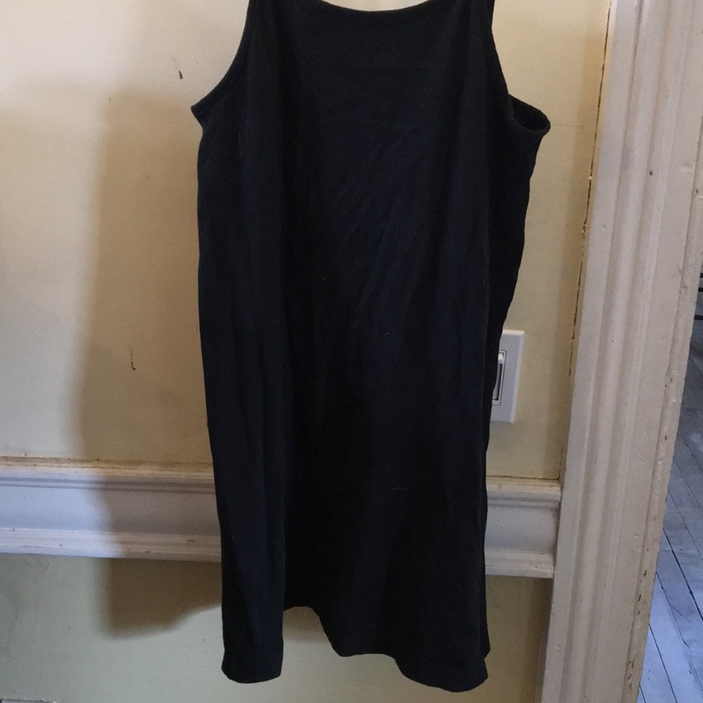 Newport News tank top dress w side splits.